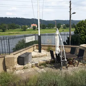 An Der Elbe , Dresden Deutschland